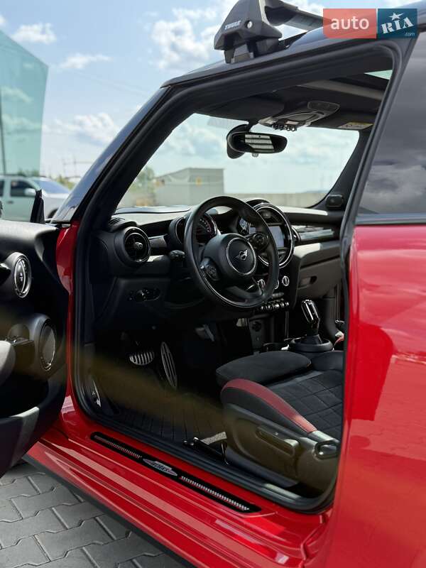 Хетчбек MINI Cooper 2019 в Києві