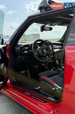 Хетчбек MINI Cooper 2019 в 