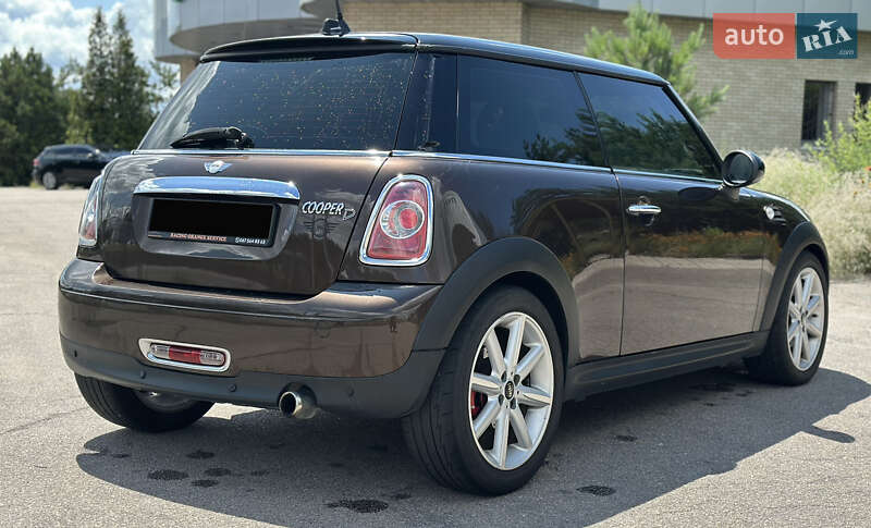 Хэтчбек MINI Cooper 2011 в Днепре