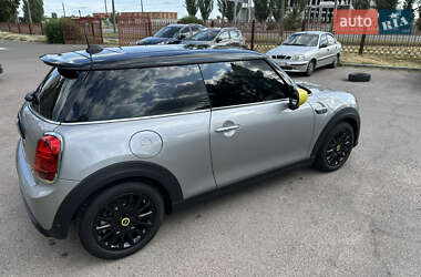 Хэтчбек MINI Cooper 2023 в 