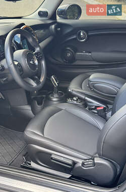 Хэтчбек MINI Cooper 2021 в 