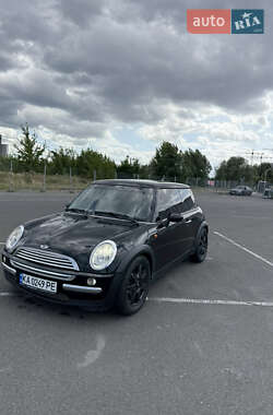 Хэтчбек MINI Cooper 2003 в Киеве