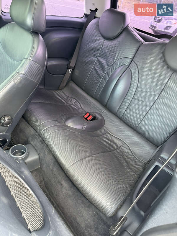 Хэтчбек MINI Cooper 2003 в Киеве