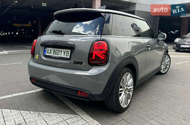 Хэтчбек MINI Cooper 2021 в 