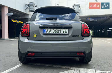 Хэтчбек MINI Cooper 2021 в 