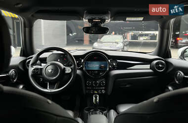 Хэтчбек MINI Cooper 2021 в 
