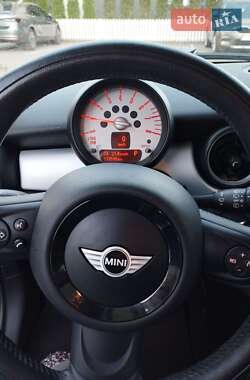 Хэтчбек MINI Cooper 2013 в 