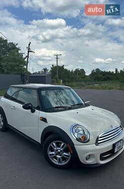 Хэтчбек MINI Cooper 2013 в Киеве