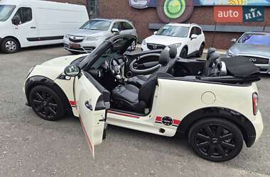 Хэтчбек MINI Cooper 2010 в 