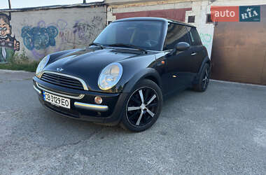 Хэтчбек MINI Cooper 2002 в Чернигове