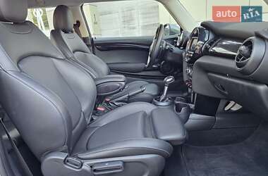 Хэтчбек MINI Cooper 2018 в 