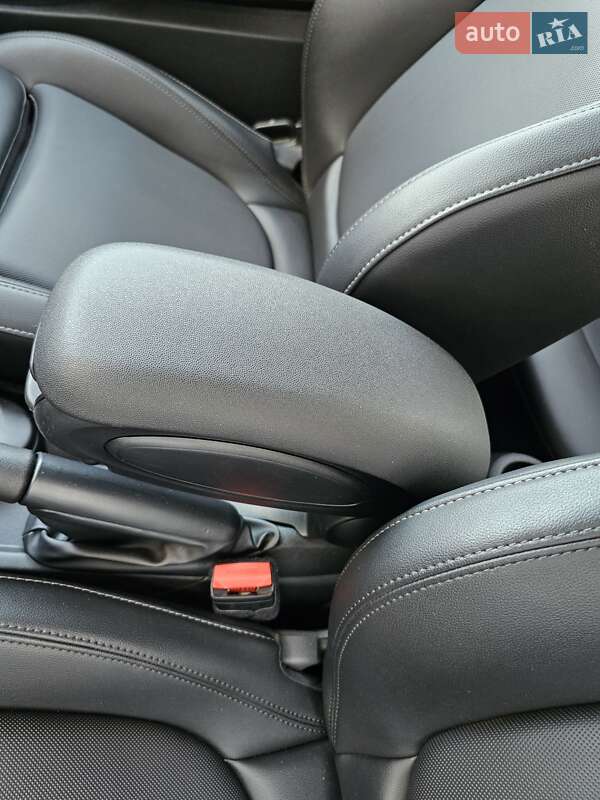 Хэтчбек MINI Cooper 2018 в Одессе фото 27 Хэтчбек MINI Cooper 2018 в Одессе