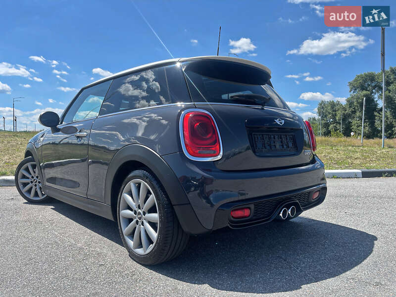 Хэтчбек MINI Cooper 2014 в Киеве