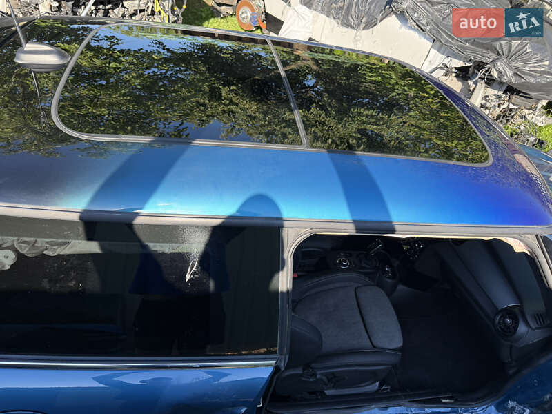 Хэтчбек MINI Cooper 2021 в Луцке