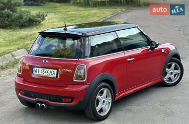 Хэтчбек MINI Cooper 2008 в 