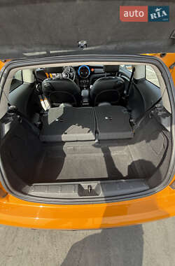 Хэтчбек MINI Cooper 2014 в 
