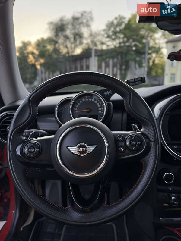 Хетчбек MINI Cooper 2014 в Дніпрі