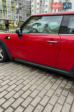 Хэтчбек MINI Cooper 2012 в Львове