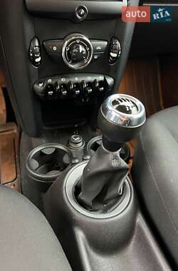 Хетчбек MINI Cooper 2012 в 