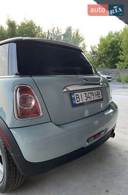 Хэтчбек MINI Cooper 2013 в 