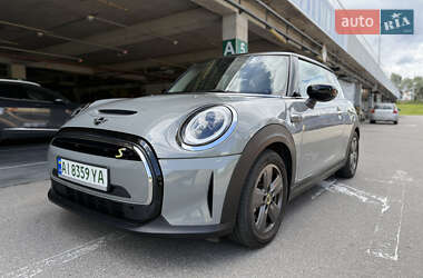 Хэтчбек MINI Cooper 2022 в Киеве