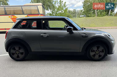 Хэтчбек MINI Cooper 2022 в 