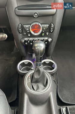 Хетчбек MINI Cooper 2013 в 