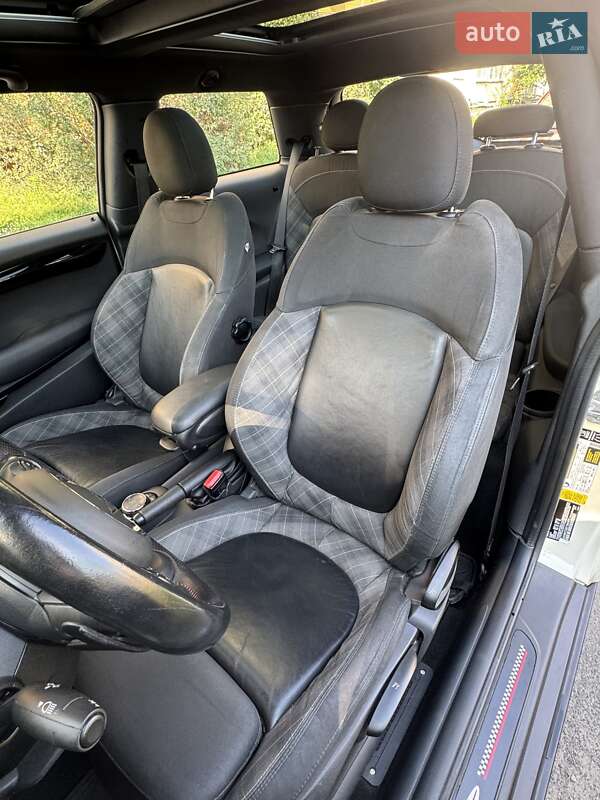 Хэтчбек MINI Cooper 2014 в Борисполе