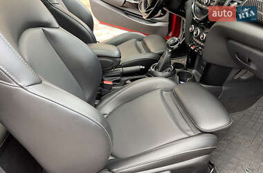Хетчбек MINI Cooper 2015 в 