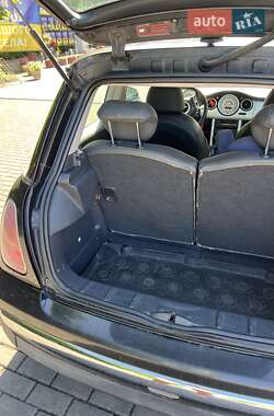 Хетчбек MINI Cooper 2002 в 