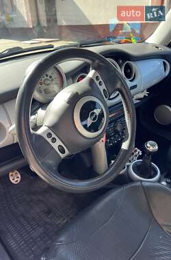Хетчбек MINI Cooper 2002 в 