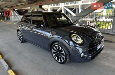 Хетчбек MINI Cooper 2018 в 