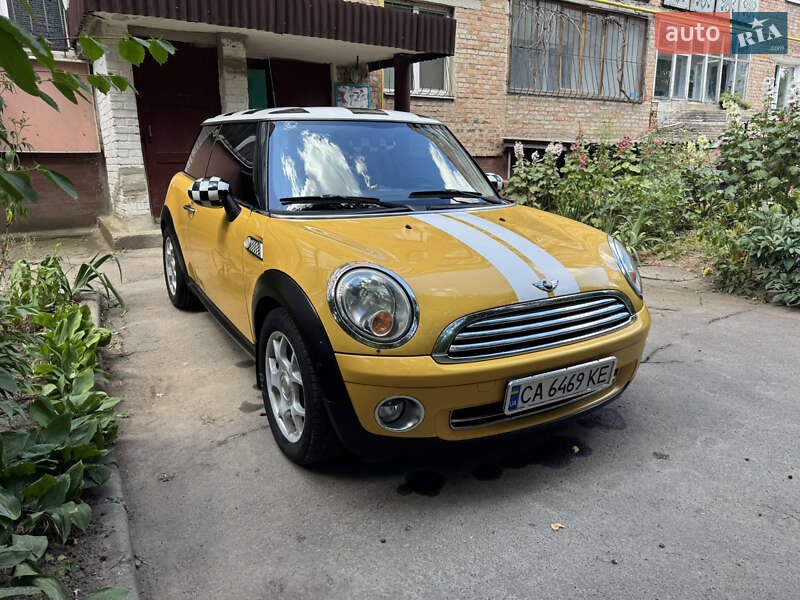 MINI Cooper 2007