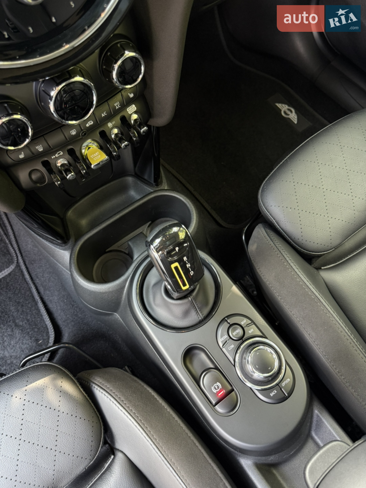 2022 MINI Cooper - мініатюра 24