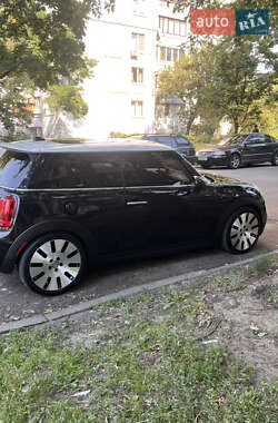 Хетчбек MINI Cooper 2014 в Києві
