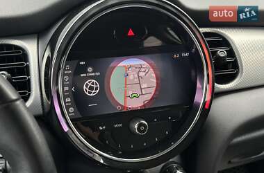 Хэтчбек MINI Cooper 2021 в 