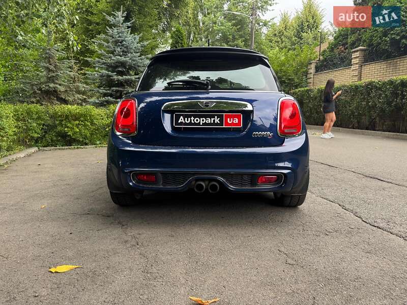 Хетчбек MINI Cooper 2015 в Києві