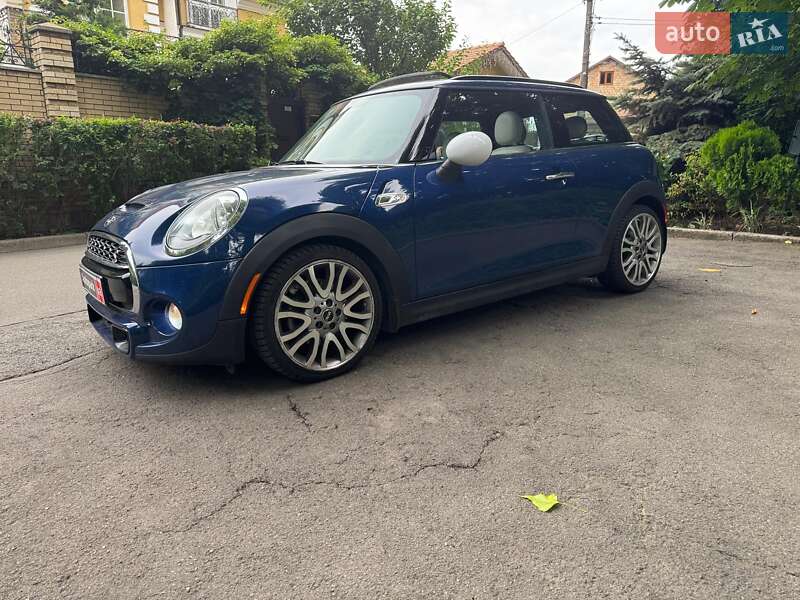 Хетчбек MINI Cooper 2015 в Києві