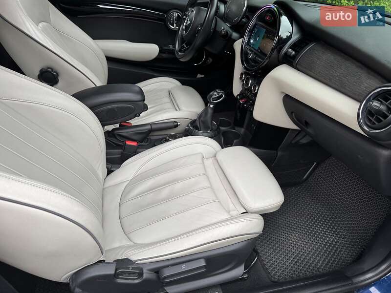 Хетчбек MINI Cooper 2015 в Києві