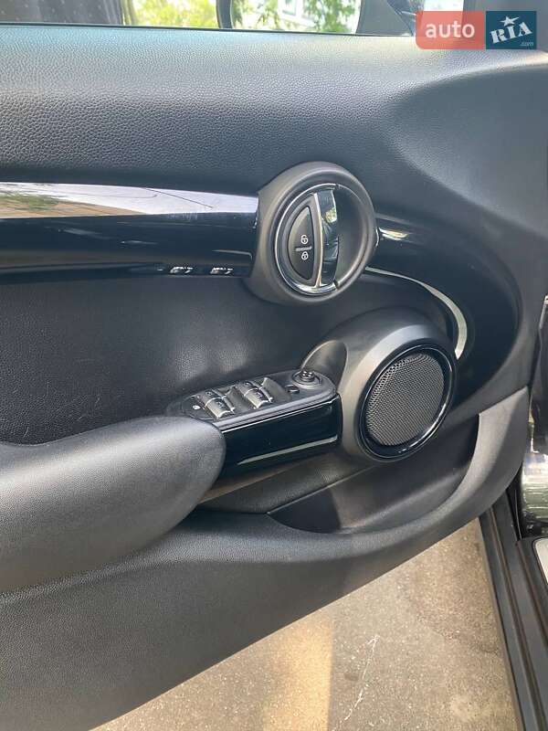 Хетчбек MINI Cooper 2018 в Києві