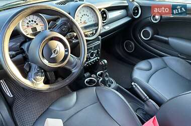 Хетчбек MINI Cooper 2013 в 