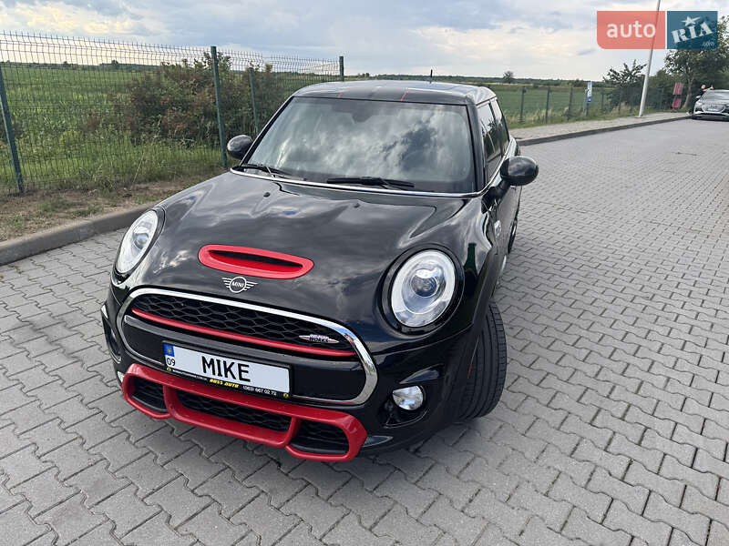 Хэтчбек MINI Cooper 2017 в Ивано-Франковске