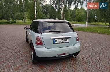 Хэтчбек MINI Cooper 2013 в 