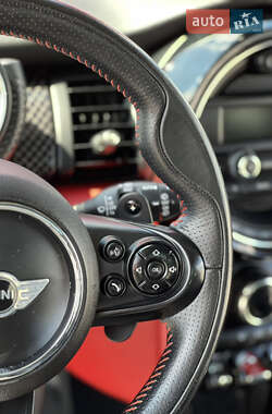 Хетчбек MINI Cooper 2015 в 