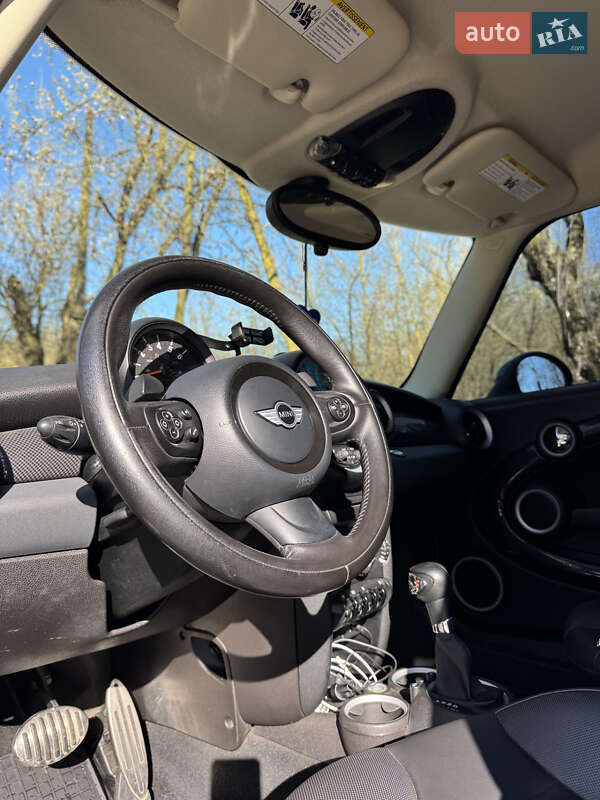 Хетчбек MINI Cooper 2012 в Рівному