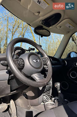Хэтчбек MINI Cooper 2012 в 