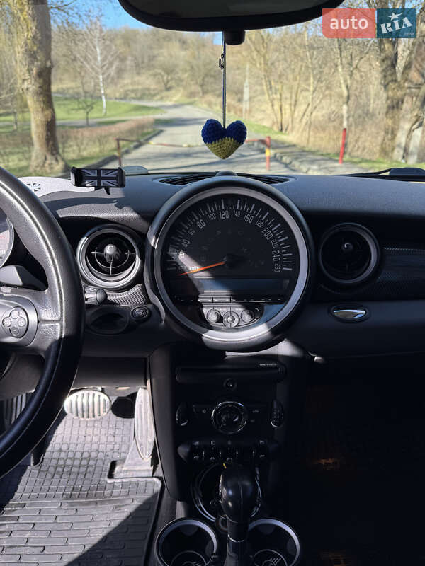 Хетчбек MINI Cooper 2012 в Рівному