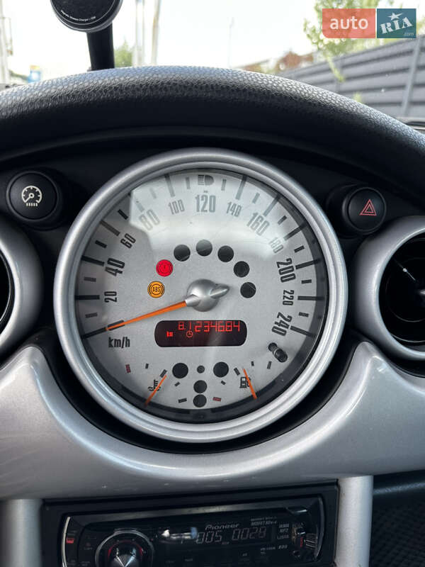 Хэтчбек MINI Cooper 2001 в Киеве