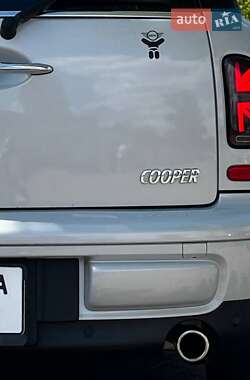 Хэтчбек MINI Cooper 2011 в 