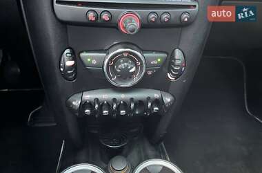 Хэтчбек MINI Cooper 2011 в 